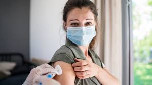 El 60% del personal sanitario ya ha sido vacunado con el fármaco ruso sputnik v. Vacunas Contra La Covid 19 Es Posible Contraer El Coronavirus Y Contagiar A Otros Despues De Vacunarse Bbc News Mundo