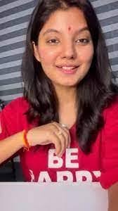 Deepa Advani's Instagram, Twitter & Facebook