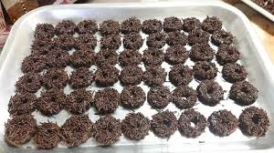 Bakar selama 15 minit dengan kepanasan 180'c atau sehingga masak. Kuali Mama Biskut Coklat Rice Bahan2nya 4 Ketul Facebook