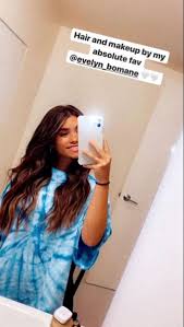 In nice dreams, cheech and chong are selling dope from a barely disguised ice cream truck. Pin By Emily Villatoro On Nessa Barrett Dream Clothes Hair Makeup Mirror Selfie