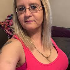 Ed McMahon's role in sweepstakes and Publishers Clearing House