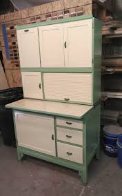 Hoosier cabinet identification hoosier skap ble frittstående skap produsert fra begynnelsen av det 19. Furniture Stripping And Refinishing Old Virginia Woodworking