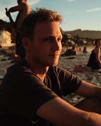 playing in the light with my favorite @johannbeute ❤️🩷🧡 a few beautiful  views from recent adventures… not pictured is the lovely stomach 🐛 that  took us out all week & the apartment