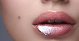 Oct 19, 2019 · put ice or a cold pack on the area for 10 to 20 minutes at a time. Best Lip Balm For Cracked And Chapped Lips