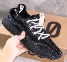 Yeezy Boost 350 500 Adidas Casualshoes Adidasyeezyboost350wallpaper Kimkardashianyeezy Adidasyeezy70 In 2020 Adidas Yeezy Boost Sneakers Fashion Girls Sneakers