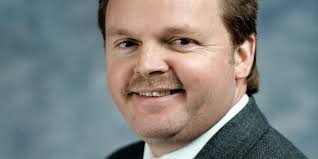 Lawmakers' pay disparity prompts review