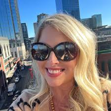 Has anyone used Artistry Rack?