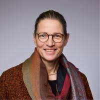 800+ Profile mit dem Suchbegriff „Dóris“