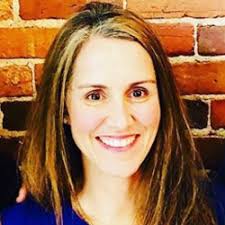 Erin Usher's Instagram, Twitter & Facebook