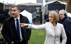 Laura kuenssberg was born on 8 august 1976, in italy. Facebook Removes Distorted Tory Party Advert Featuring Bbc S Laura Kuenssberg Huffpost Uk