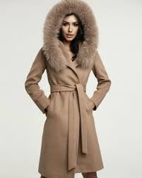 Il nuovo anno è cominciato nel segno della lotta e della repressione. Coat Opal Sand Inverno Caldo Exclusive Fur Coats Leather Jackets Lamb Jackets
