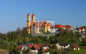 Am rande der bezaubernden stadt ellwangen führt ein malerischer weg hinauf auf den schönenberg. Wallfahrt Schonenberg Ellwangen Baden Wurttemberg Deutschland Leinwandbilder Bilder Tour Tourismus Team Mittelalter Myloview De