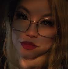 Ladies.. Did any of you eat raw laab while pregnant? I know the answer is  NO stay away but I'm just asking if anyone said fck it 😭😭😭