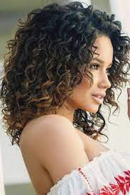 Trending Medium Lenght Hairstyles Ideas For Curly Hair 11 Naturalcurlyhair Curly Hair Styles Naturally Beautiful Natural Curly Hair Natural Curls Hairstyles
