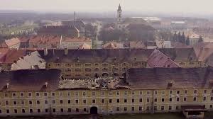 Terezín est une ancienne forteresse et une ville de garnison. Terezin The Former Ww2 Ghetto Falling Into Ruin Bbc News
