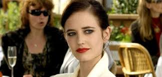 Her father, walter green, is a dentist who appeared in the 1966 film au hasard balthazar (1966). Casino Royale Eva Green Kampfte Fur Mehr Kleidung In Bedeutender Szene