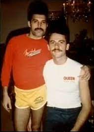 Freddie mercury and paul prenter (image: Freddie Mercury Paul Prenter Queen 1980s Queen Freddie Mercury Freddie Mercury Queen Albums