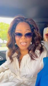 Raquel Nelson's Instagram, Twitter & Facebook