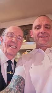 Not sure if I've posted this photo before. My uncle Fred Thomis is sitting  2nd row from front, 2nd from right in uniform. Anyone know the occasion or  the date?
