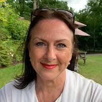 40+ "Michelle Molnar" profiles