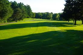 Knollwood park is a disc golf course in kalamazoo, michigan. The Courses Knollwood Golf Club