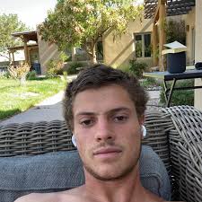 Quarin day 9713. Wait this is today? This is just how I look. Oh