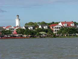 It is the smallest independent country on the south american continent. Paramaribo Wikipedia