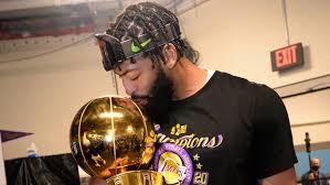 Davis led the lakers in scoring wednesday and has looked dominant on both ends of the court. Concern For The La Lakers Anthony Davis Isn T 100 Percent Sure If He Ll Return Marca