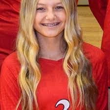 Ari Rogers's Instagram, Twitter & Facebook