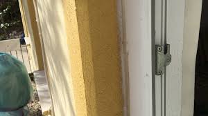 Hava akımı engelleyen ve ısı tasarrufu sağlayan , tesa kapı altı fırçası. Balkon Kapisindan Gelen Soguk Nasil Engellenir Youtube