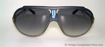 Don johnson said he knew 'miami vice' was a hit filming one day when, suddenly, it began raining panties from the sky. Sonnenbrillen Carrera 5512 Don Johnson