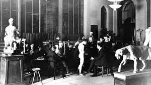 Islamische dekoration, die dazu neigt, figürliche bilder zu vermeiden, verwendet häufig geometrische muster, die sich über die jahrhunderte entwickelt haben. Aktuelle Ausstellung Mark Dion Oktogon Albertinum Grunes Gewolbe Dresden Frieze