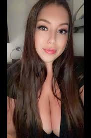 Anabelle Gamache (@anagamz)