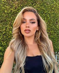 Val Mercado (@val.mercado) • Instagram photos and videos