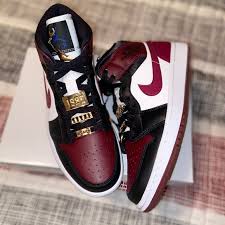 Jordan Shoes Air Jordan Mid Gold Pendants Beetroot Size 75 Poshmark