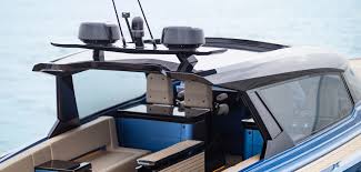 For almost three decades, the wajer name has been synonymous with the best boats money can buy. Wajer 55 Ht
