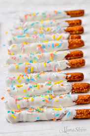And with 8g of whole grains per serving, snacking never tasted so good! Gluten Free Pretzel Rods With Icing Dairy Free Mamashire