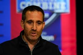 NFL Draft 2022: ESPN's Mel Kiper Jr.'s latest 1st-round mock projects  Eagles land 3 starters, including a 'priority'