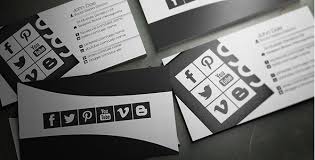 How do you put social media logos on business cards? 15 Stylish Social Media Business Cards Designs