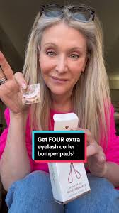 The Big Reveal: Eyelash Curler with Extra Pads