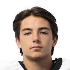 Justin Nyland's Instagram, Twitter & Facebook