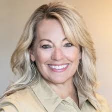 Amanda Nuckles's Instagram, Twitter & Facebook