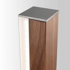 Stehleuchte Eiger 2 Aus Holz Mit Led Swiss Made