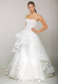 Monique Lhuillier Spring 2011 Wedding Dresses Wedding Inspirasi Wedding Dresses Wedding Dresses 2014 Summer Wedding Dress