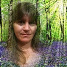 Aileen Cabanting's Instagram, Twitter & Facebook