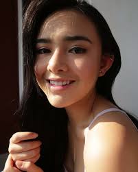 Pin Oleh Keke El Dealiez Di Amanda Manopo Agama Fakta Instagram