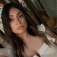 Veronica Agee's Instagram, Twitter & Facebook