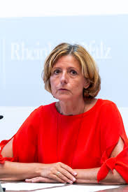 Alle abgeordneten ihrer koalition haben sie zur ministerpräsidentin gewählt. Datei 2020 08 18 Mp Malu Dreyer By Olafkosinsky Mg 3291 Jpg Wikipedia