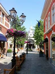 10 Most Beautiful Towns In Netherlands Living Nomads Travel Tips Guides News Information Netherlands Tourism Roermond Netherlands Travel