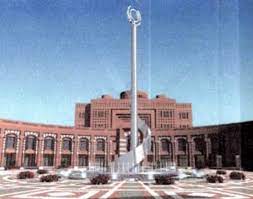 جامعة طيبة جامعة حكومية سعودية، تقع في المدينة المنورة، تأسست في 2003 م بعد دمج فرعي جامعتي الإمام محمد بن سعود الإسلامية وجامعة الملك عبد العزيز، وتم تسمية الجامعة بهذا الاسم تيمنًا بأحد الأسماء التي تطلق على المدينة المنورة وهو طيبة. Ø¸Ù„Ù… Ø¬Ø§Ù…Ø¹Ø© Ø·ÙŠØ¨Ø© ÙŠØªØµØ¯Ø± ØªÙˆÙŠØªØ± ÙˆØ§Ù†ØªÙ‚Ø§Ø¯Ø§Øª Ù„Ø§Ø°Ø¹Ø© Ù„Ù€ Ù‚Ø¨ÙˆÙ„ Ø§Ù„Ø¯ÙØ¹Ø© Ø§Ù„ÙˆØ§Ø­Ø¯Ø©
